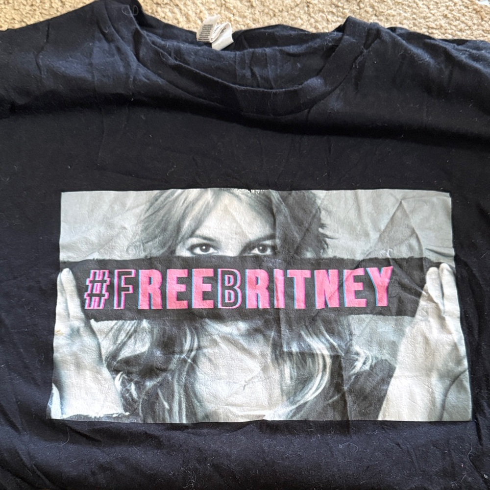 Black #FreeBritney Graphic T-Shirt